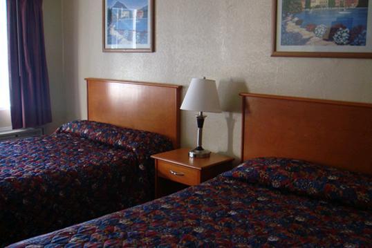 Knights Inn Santa Cruz Zimmer foto